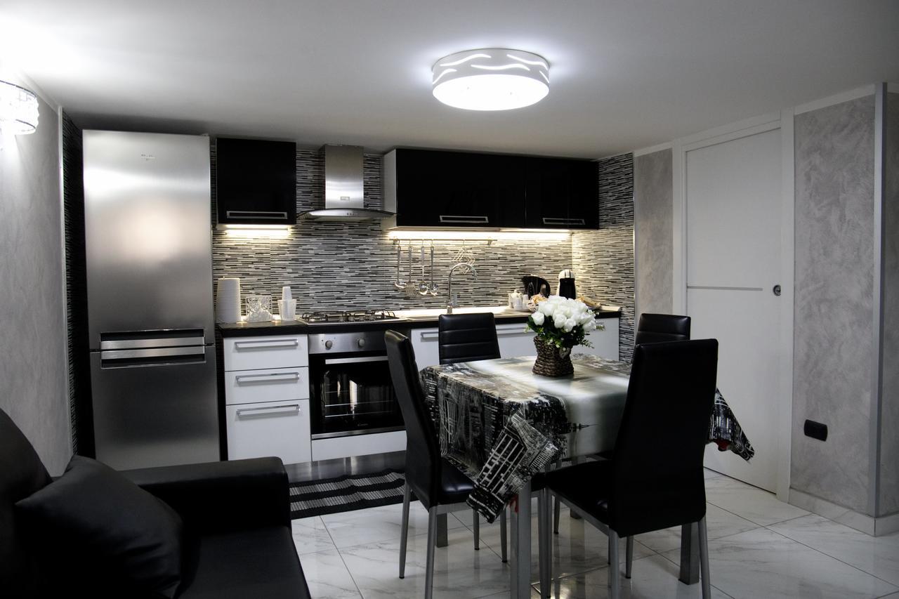 Casa Vacanze Sannazzaro 70 Неаполь Экстерьер фото